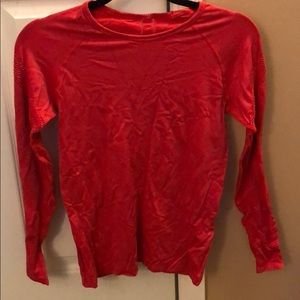 Long sleeve workout top